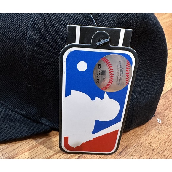 New York Yankees Hat Men's Triple Black Adjustable Baseball Cap NWT Snapback Hat - Picture 15 of 16